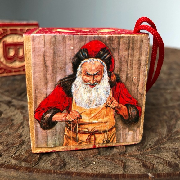 Vintage Set of 2 Children’s Toy Block Santa Claus Christmas Ornaments - Picture 6 of 10